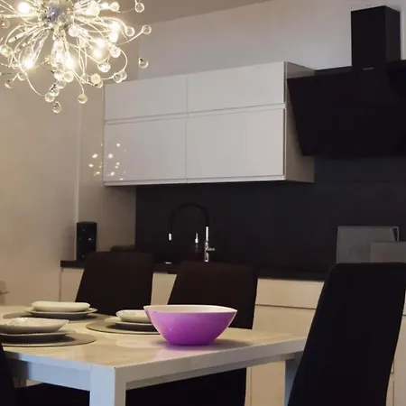 Apartman Ella *